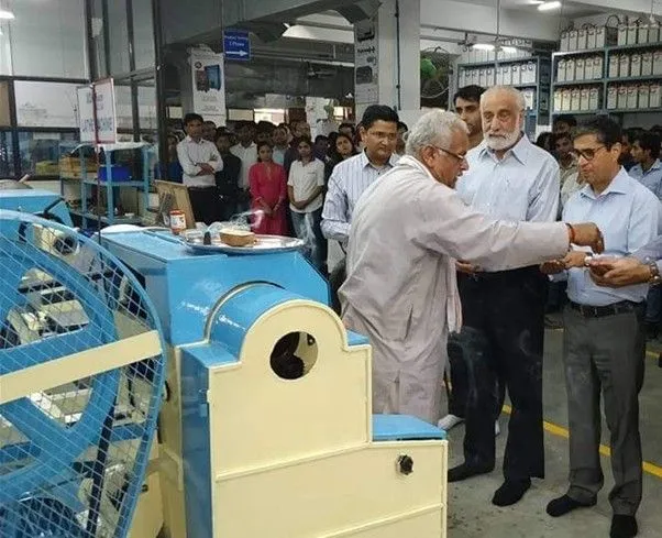 Kunwer Sachdev and Deepak Singh at the pooja for Su-Kam's first DC-motor lab